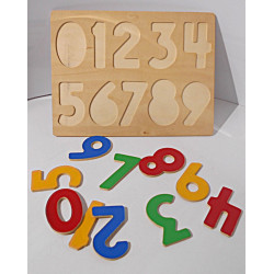 Puzzle en bois pour apprendre à compter jusqu'à 9