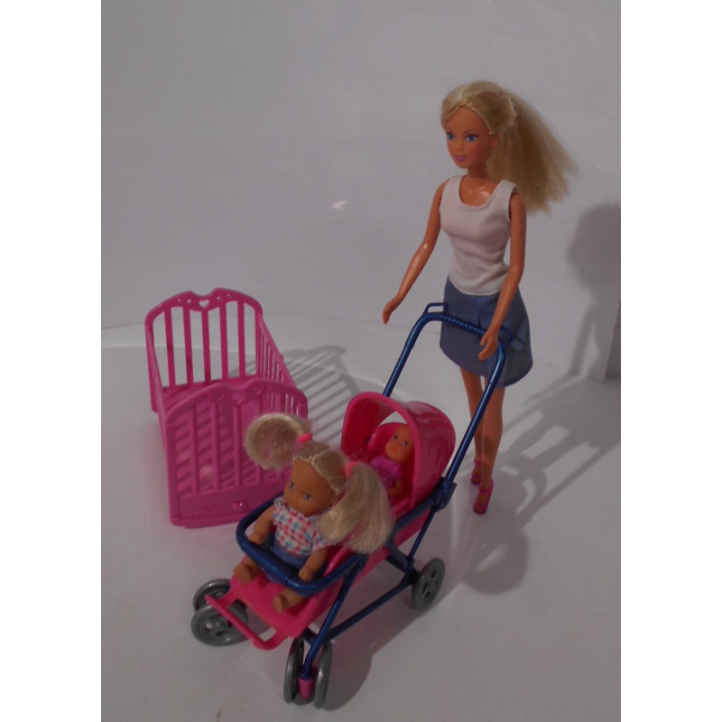 Poupée mannequin Steffi Love Simba et ses enfants