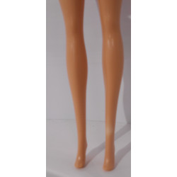 Barbie Mattel cheveux et tenue roses