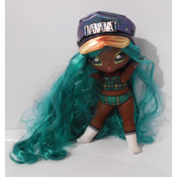 Poupée Na Na Na Surprise Glam