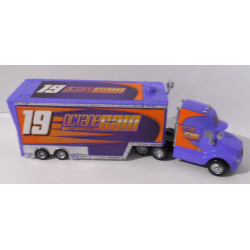 Camion transporter Cars Disney Pixar - Mattel