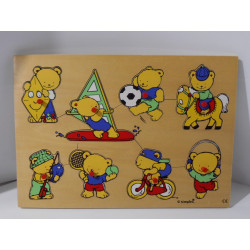 Puzzle en bois à...