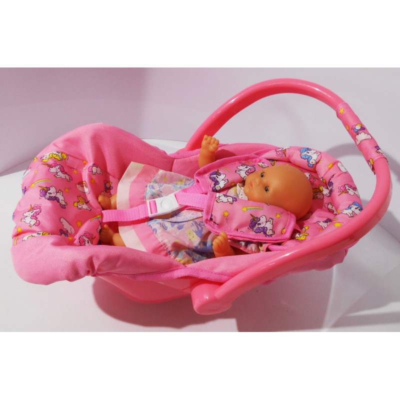 Poupée avec cosy /siège auto