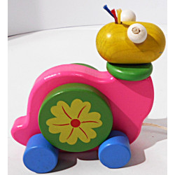 Escargot en bois à tirer