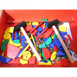 Jeu des clous / nature & découvertes