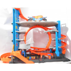 Garage requin Hot Wheels