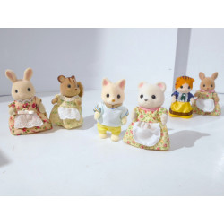 Lot de 6 figurines Sylvanian Families - Création La remise enjouée