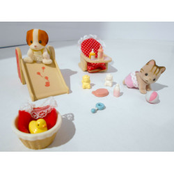 Figurines Sylvanian Families - Toboggan et accessoires -  Création La remise enjouée