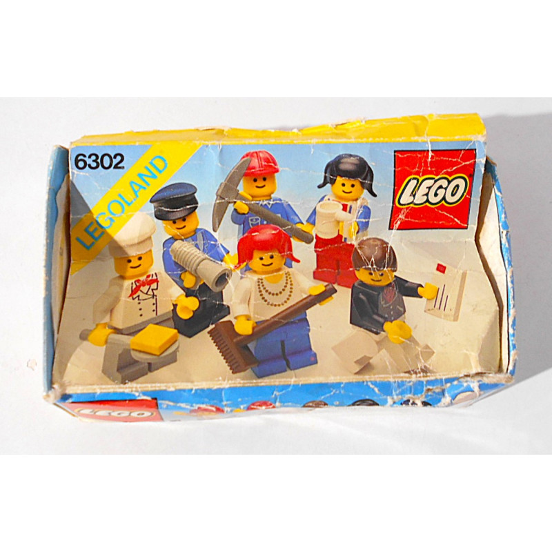 LEGO Vintage Mini-Figure Set 6302