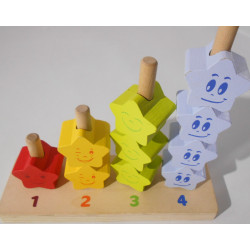 Jeu à empiler en bois