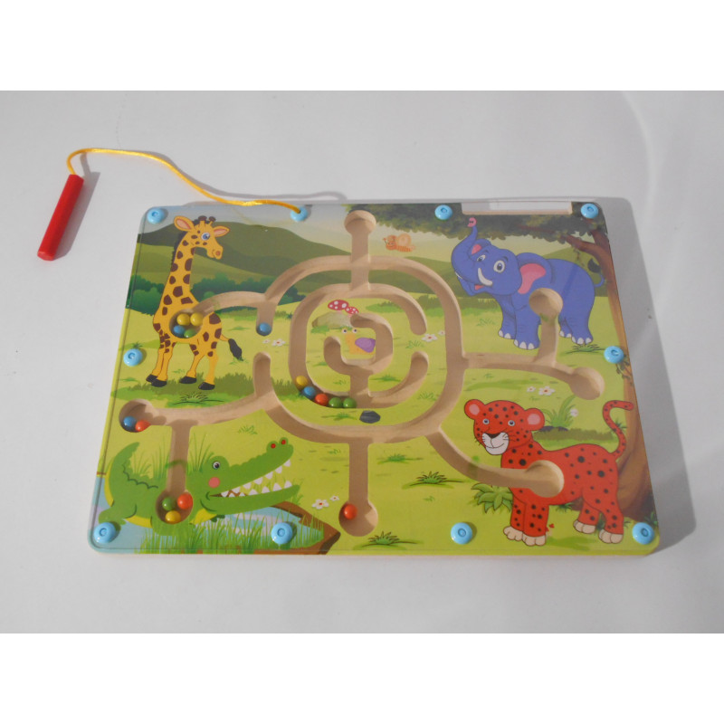 labyrinthe animaux en bois
