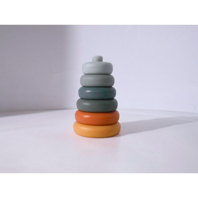 Tour à empiler en silicone  Méthode Montessori