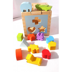 Cube d'activités d'éveil en bois