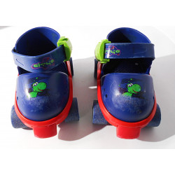 Ensemble patin à roulettes...