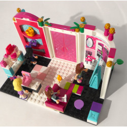 Mega BLOKS Barbie - création La remise enjouée