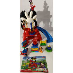 Le club house de Mickey-...