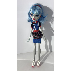Ghoulia Yelps Monster High...