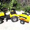 Tracteur à pédale