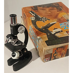 Microscope 2OOO-Ceji