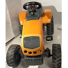 Tracteur à pédales pour l'extérieur