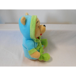 Peluche Winnie l'ourson en peignoir