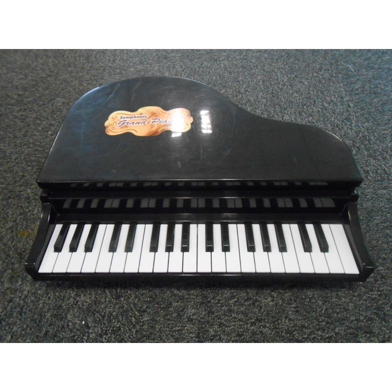 Imitation piano à queue