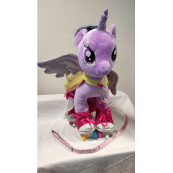 Licorne Petit Poney sur patins à roulettes