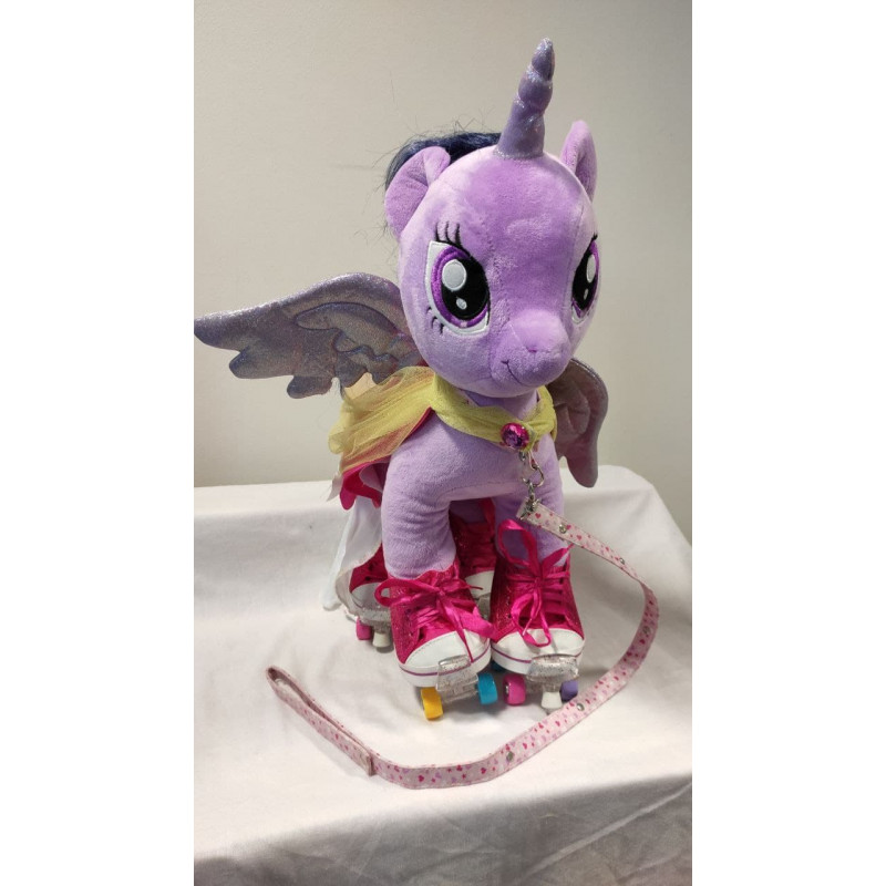 Licorne Petit Poney sur patins à roulettes