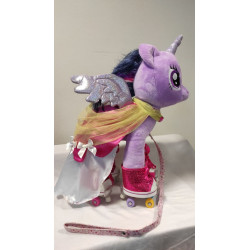 Licorne Petit Poney sur patins à roulettes