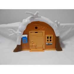 Maison Masha and the bear